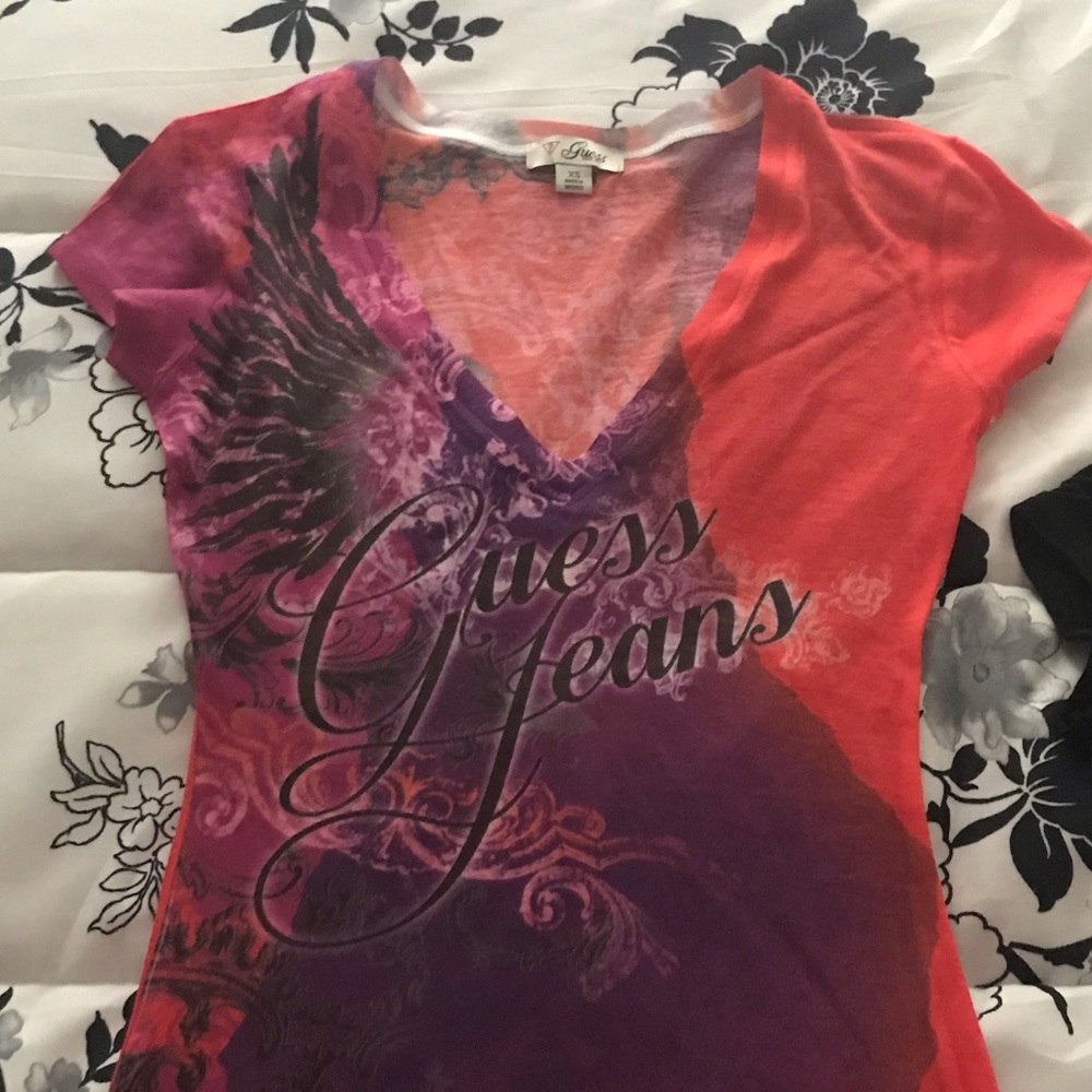 Never worn guess shirt